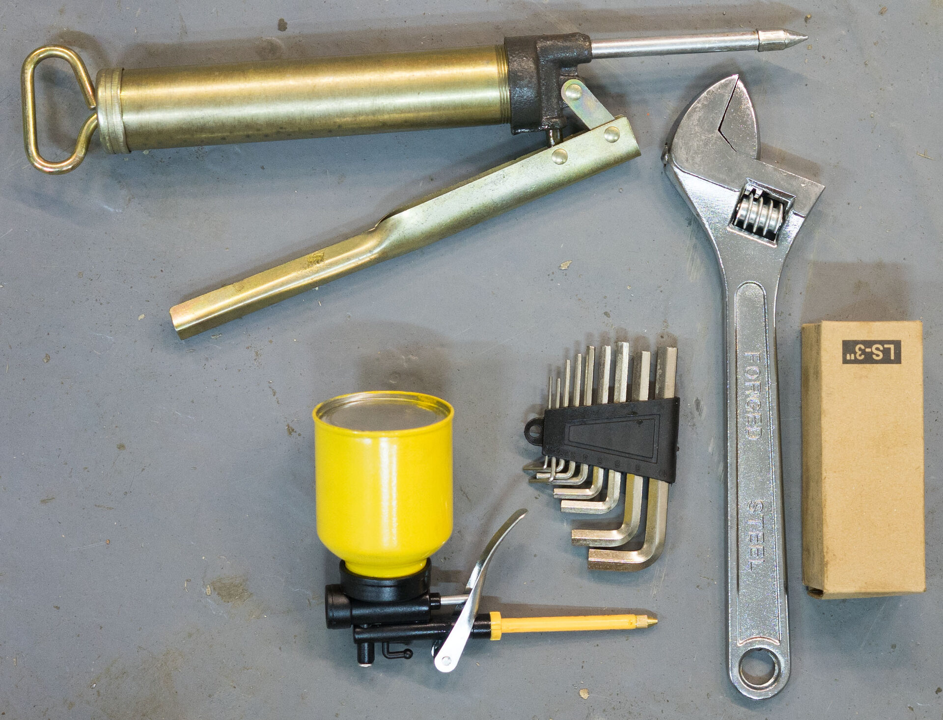 Электромеханический вальцовочный станок Stalex ESR-1300х4.5