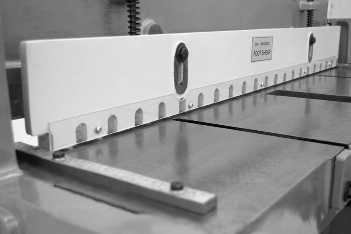 Ручная гильотина Stalex Q01-1х1000