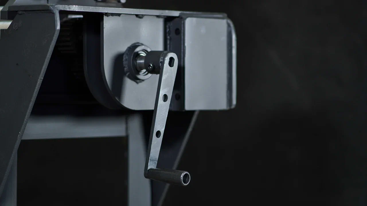 Станок вальцовочный трех-валковый ручной RM-1500х2