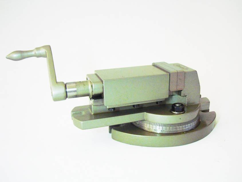 Тиски станочные поворотные Proma 50мм 0017 Тиски станочные поворотные Proma 50мм 0017