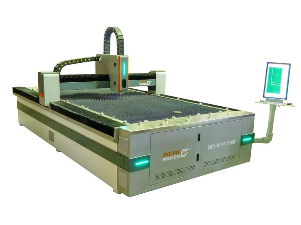 Оптоволоконный лазерный станок Metal Master MLF-3015R 3000W с автофокусом Оптоволоконный лазерный станок Metal Master MLF-3015R 3000W с автофокусом