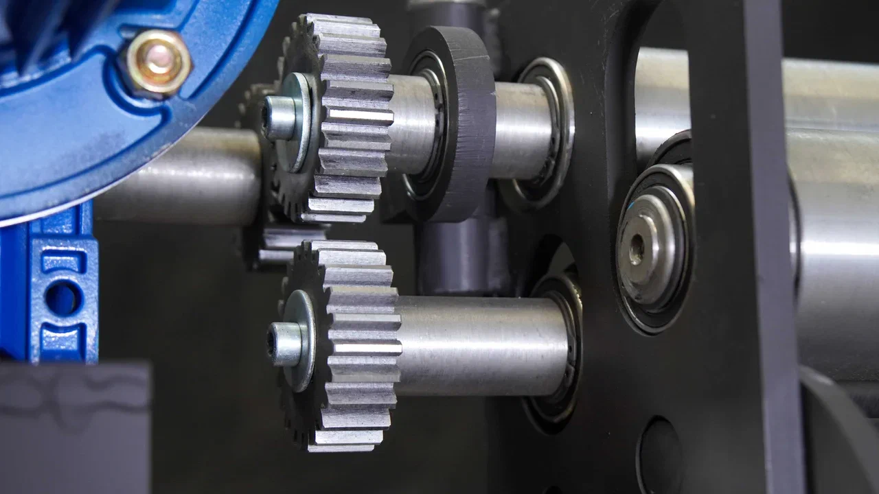 Станок вальцовочный трехвалковый электро RMEA-550x2 mini