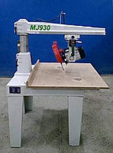 Торцовочный станок LTT MJ930 Торцовочный станок LTT MJ930