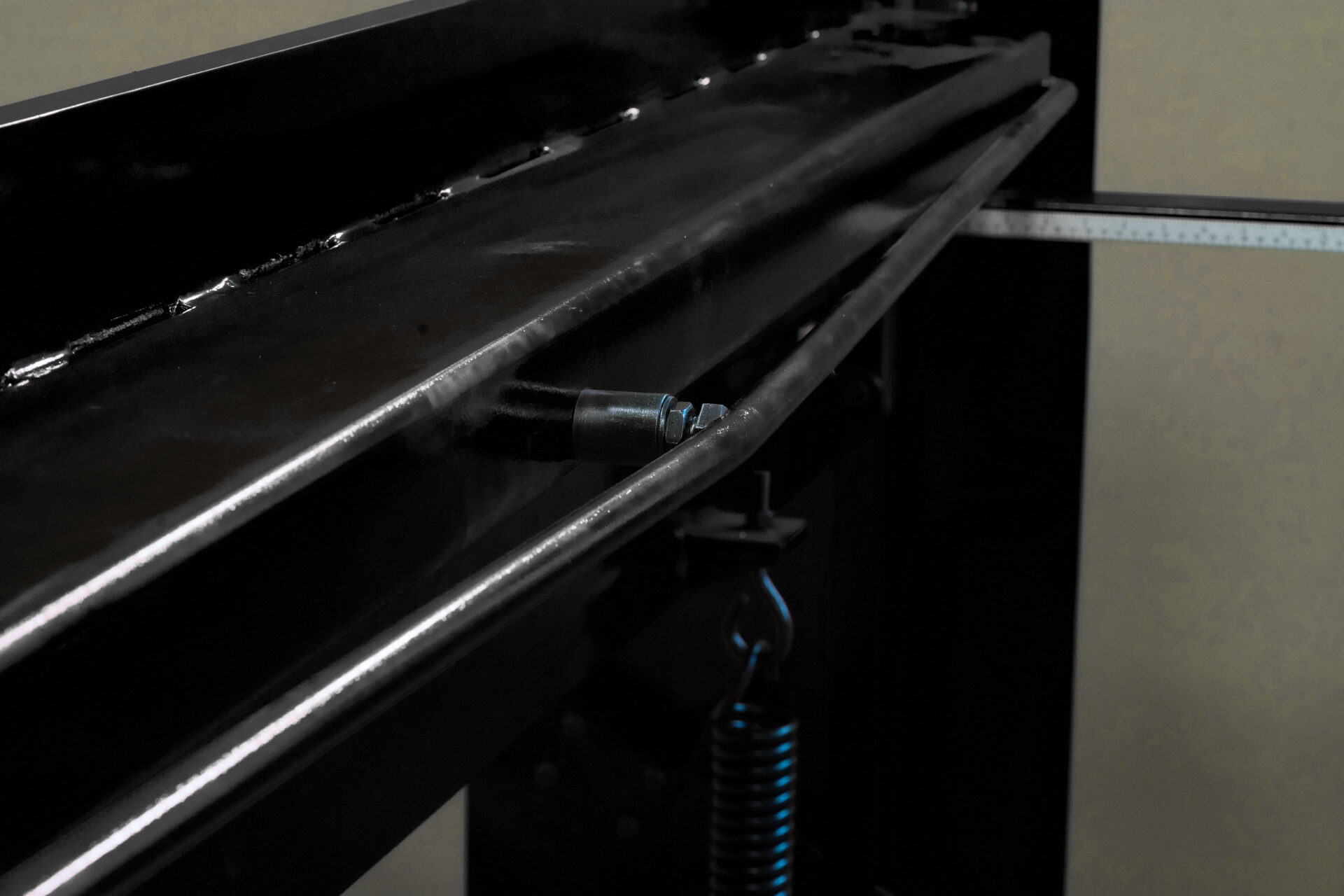 Гильотина ножная Stalex Q01-1.2x2500B