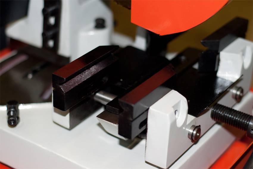 Дисковая пила Stalex CS-225