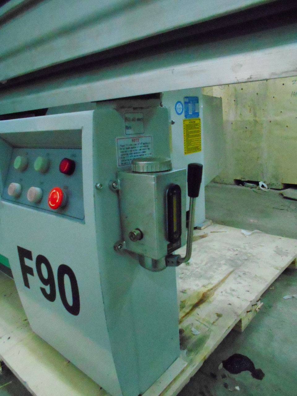 Форматно-раскроечный станок LTT F 90 Форматно-раскроечный станок LTT F 90