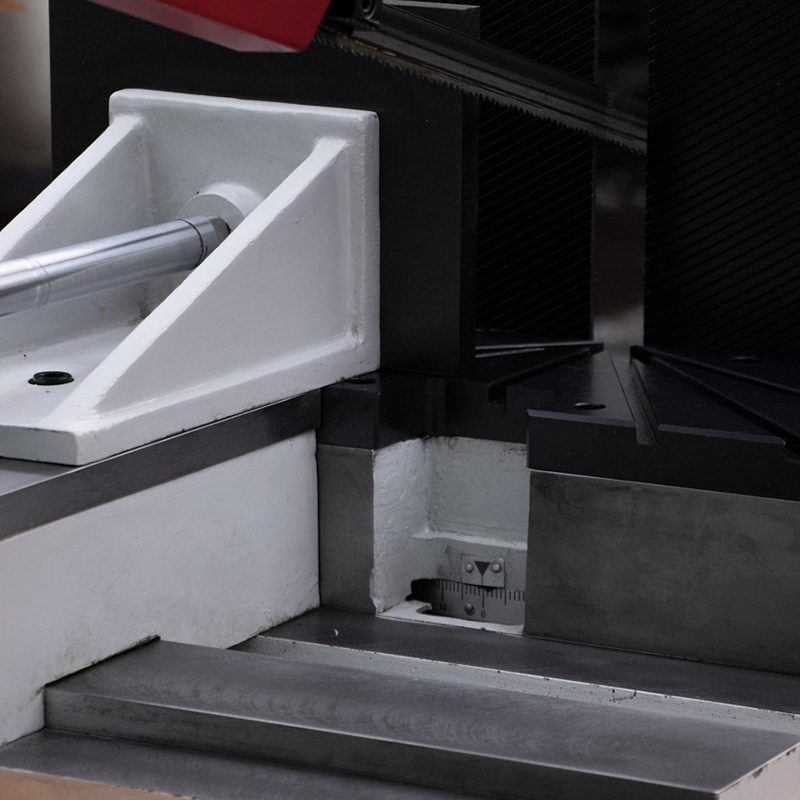 Ленточнопильный станок по металлу Visprom PPK-330G 38812500