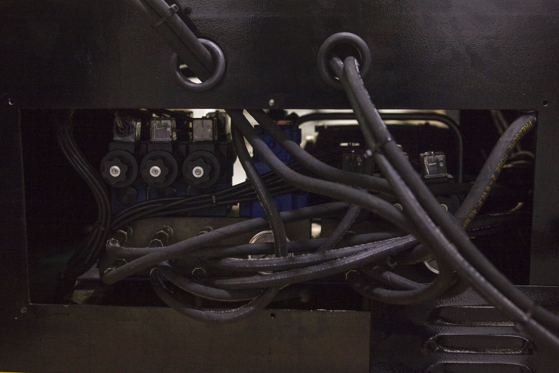 Ленточнопильный станок автоматический Stalex TBK-4228B