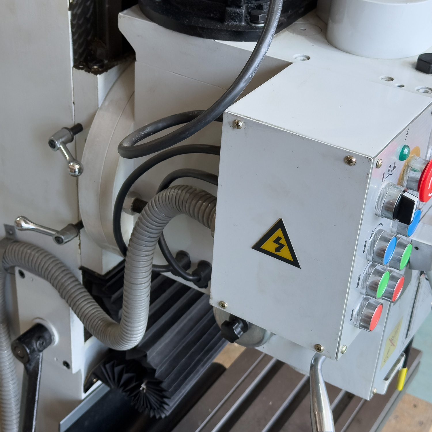 Вертикально-фрезерный станок Proma FP-48SP 25330048