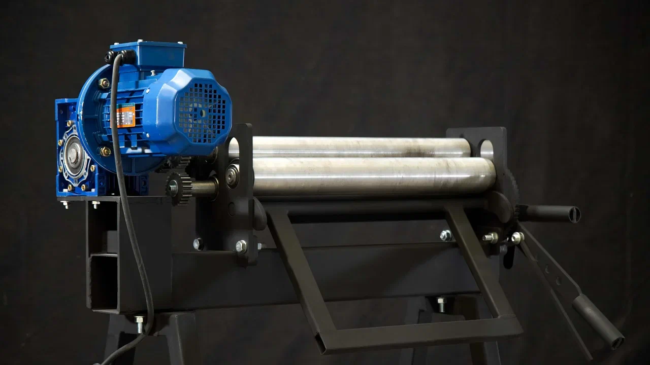 Станок вальцовочный трехвалковый электро RMEA-550x2 mini