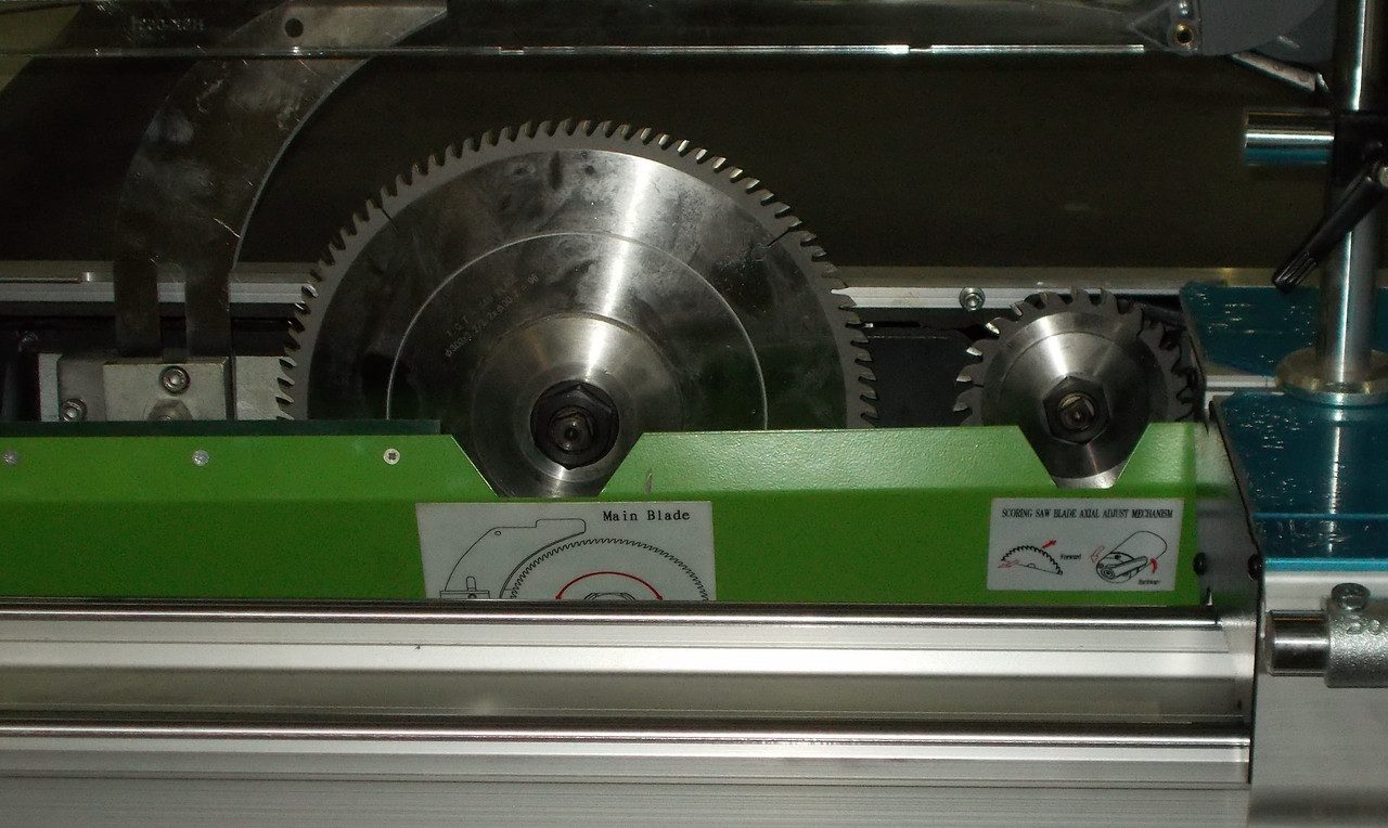 Форматно-раскроечный станок LTT F45