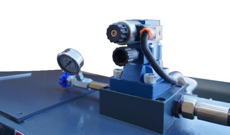 Гидравлическая гильотина Metal Master HCJ 3280 SE