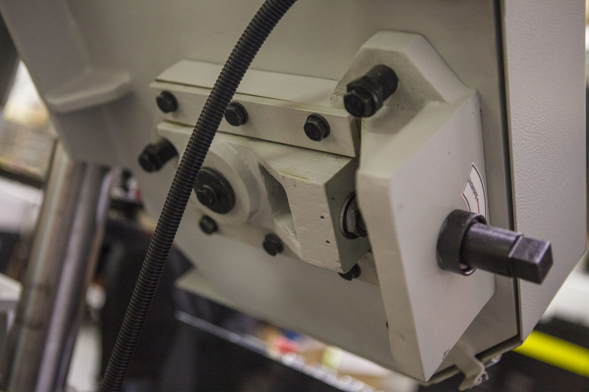 Ленточнопильный станок автоматический Stalex TBK-4228B